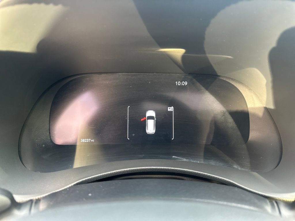 Used 2023 Toyota Highlander Limited image 22