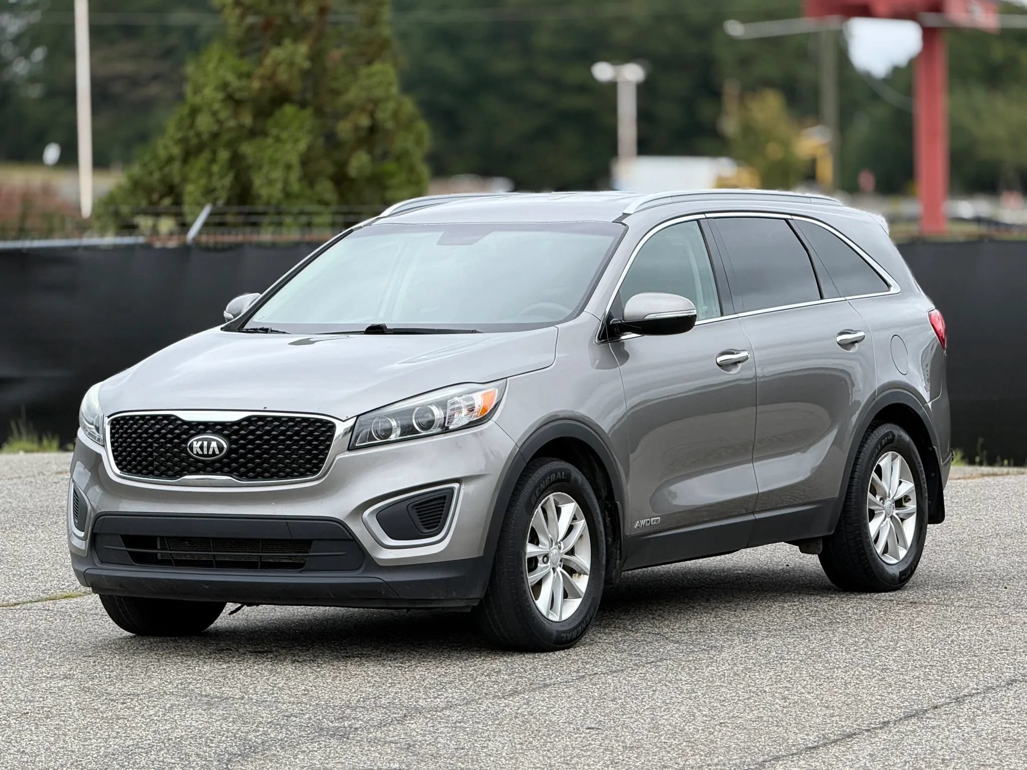 Used 2017 Kia Sorento AWD image 6