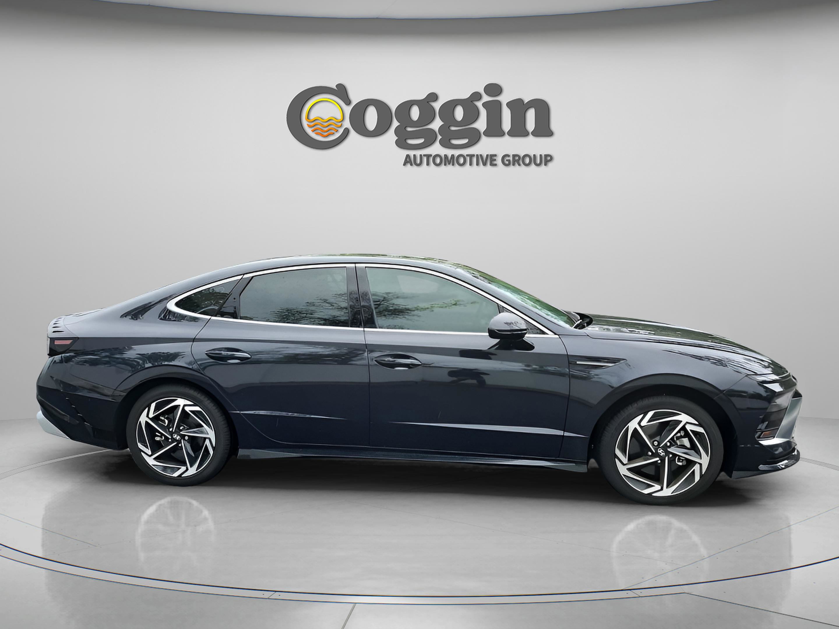 Certified 2024 Hyundai Sonata SEL w/ Convenience Package image 6