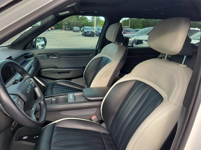 Used 2024 Kia EV9 GT-Line AWD/4WD image 22
