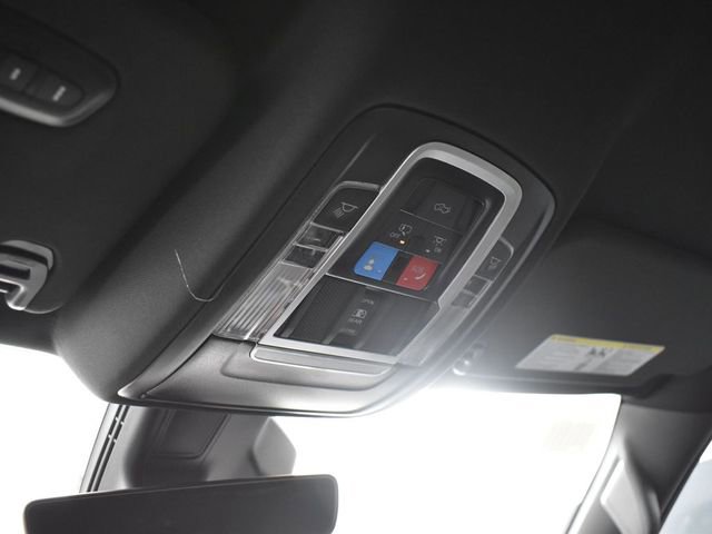 New 2026 RAM 1500 4x4 Crew Cab image 21