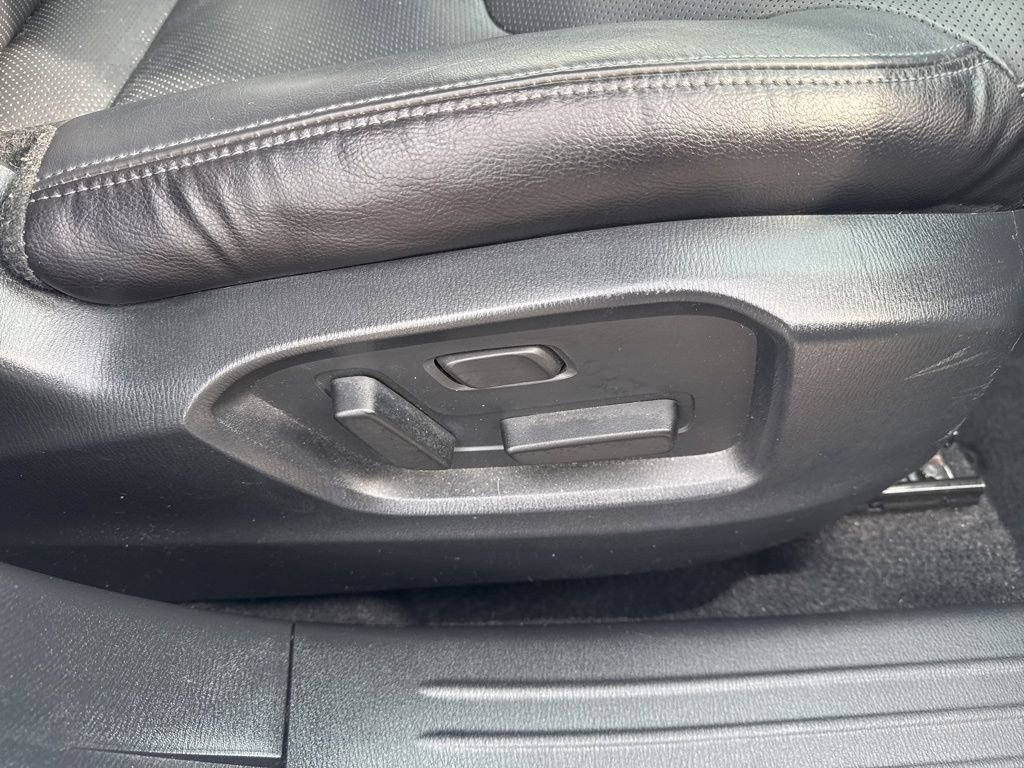 Used 2019 MAZDA CX-9 Touring image 39