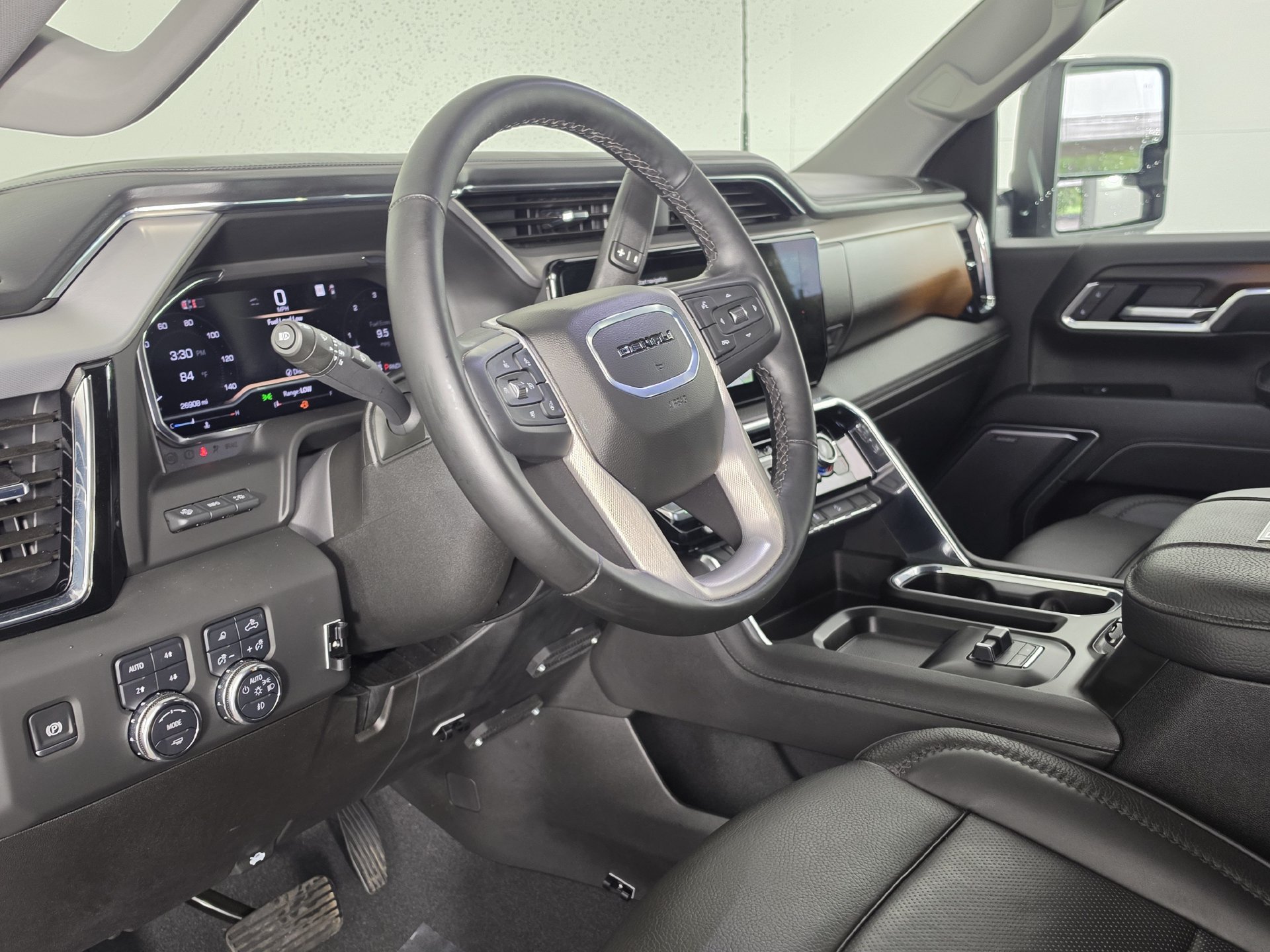 Used 2025 GMC Sierra 2500 Denali w/ Denali Reserve Package AWD/4WD image 2