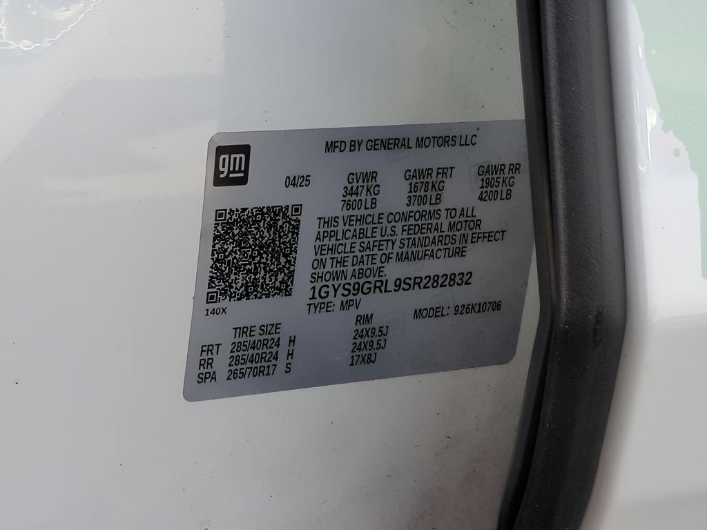 Used 2025 Cadillac Escalade Sport Platinum w/ LPO, Floor Liner Package AWD/4WD image 25