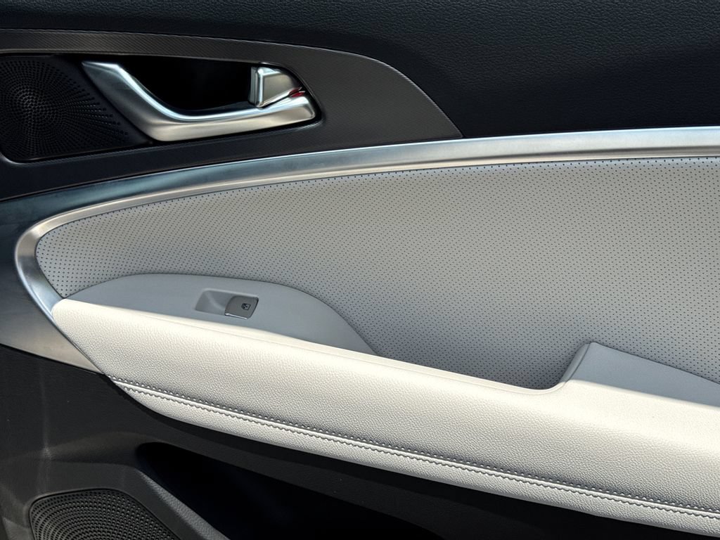 New 2026 Genesis G70 3.3T Sport Prestige RWD image 18