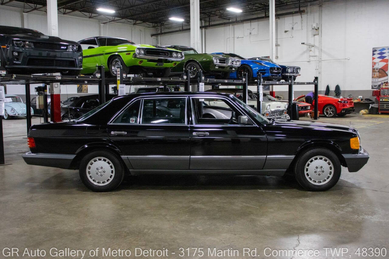 Used 1989 Mercedes-Benz 560 SEL image 8
