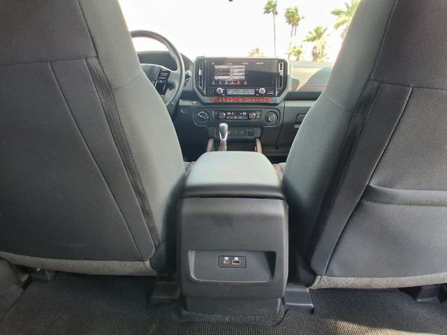 Used 2025 Nissan Frontier PRO-4X w/ Tow Package AWD/4WD image 30