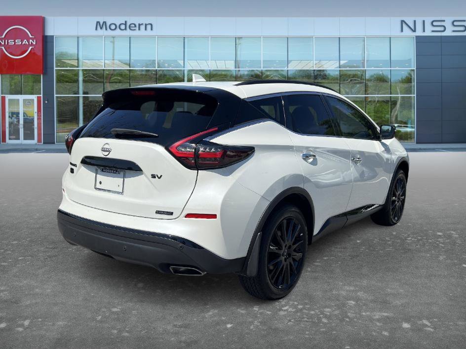 Certified 2024 Nissan Murano SV w/ SV Midnight Edition Package FWD image 5