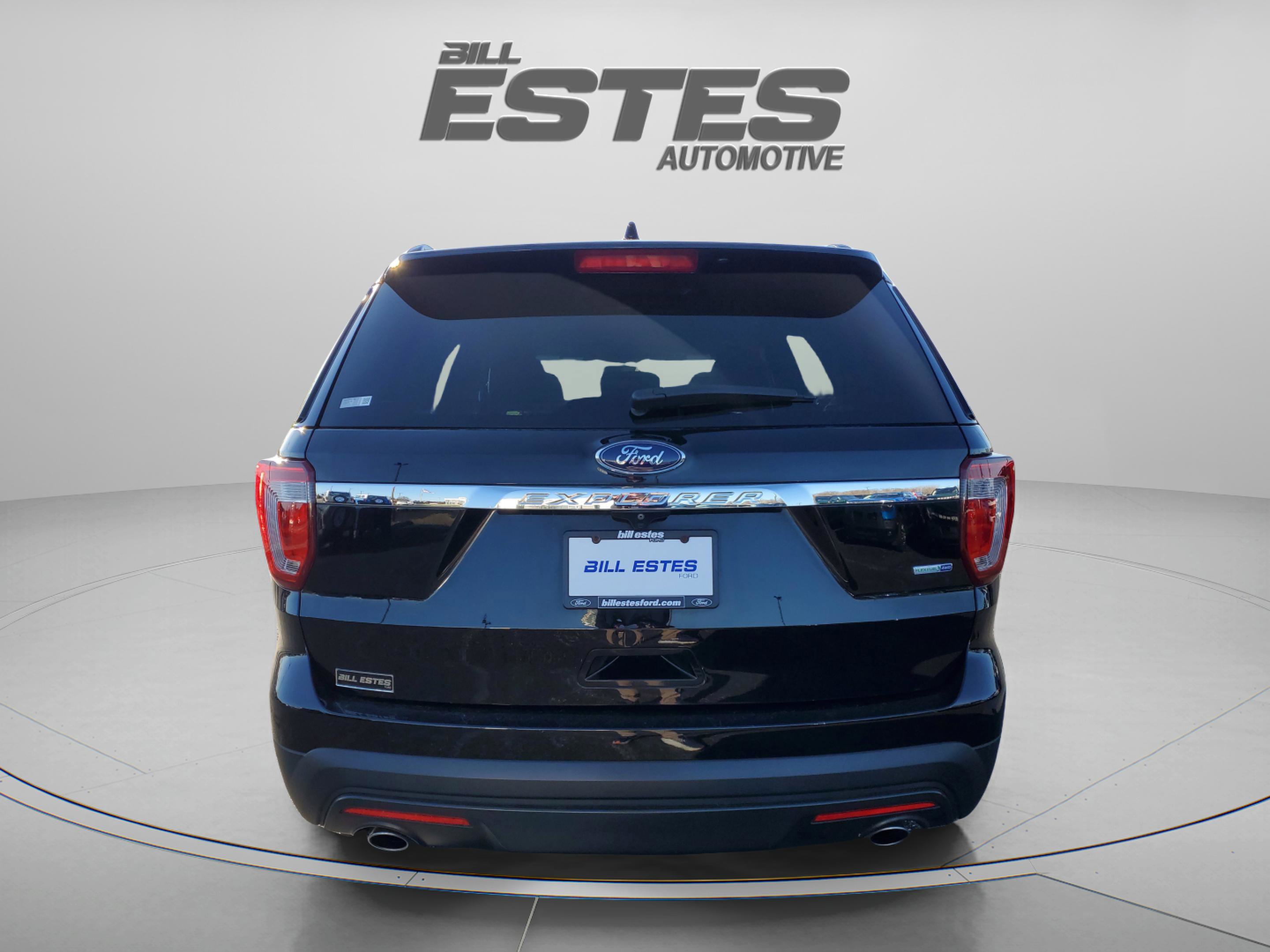 Used 2016 Ford Explorer 4WD image 3