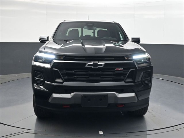 Used 2024 Chevrolet Colorado Z71 w/ Z71 Convenience Package 2 image 9