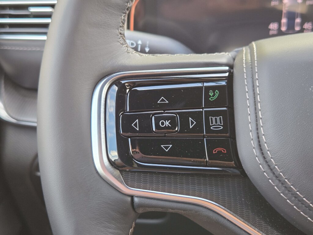 New 2026 Jeep Grand Wagoneer Summit AWD/4WD image 21