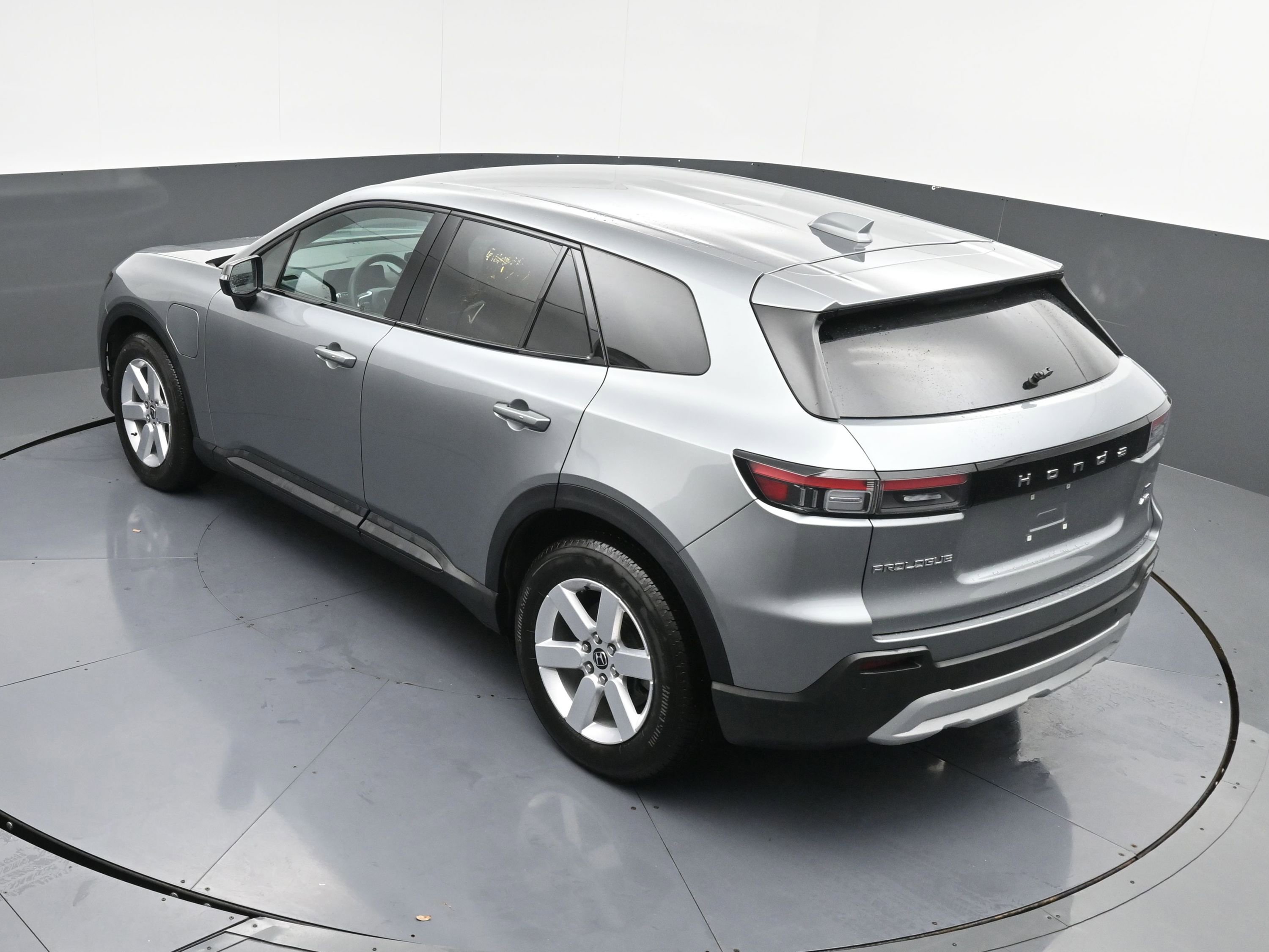 Used 2025 Honda Prologue EX image 37