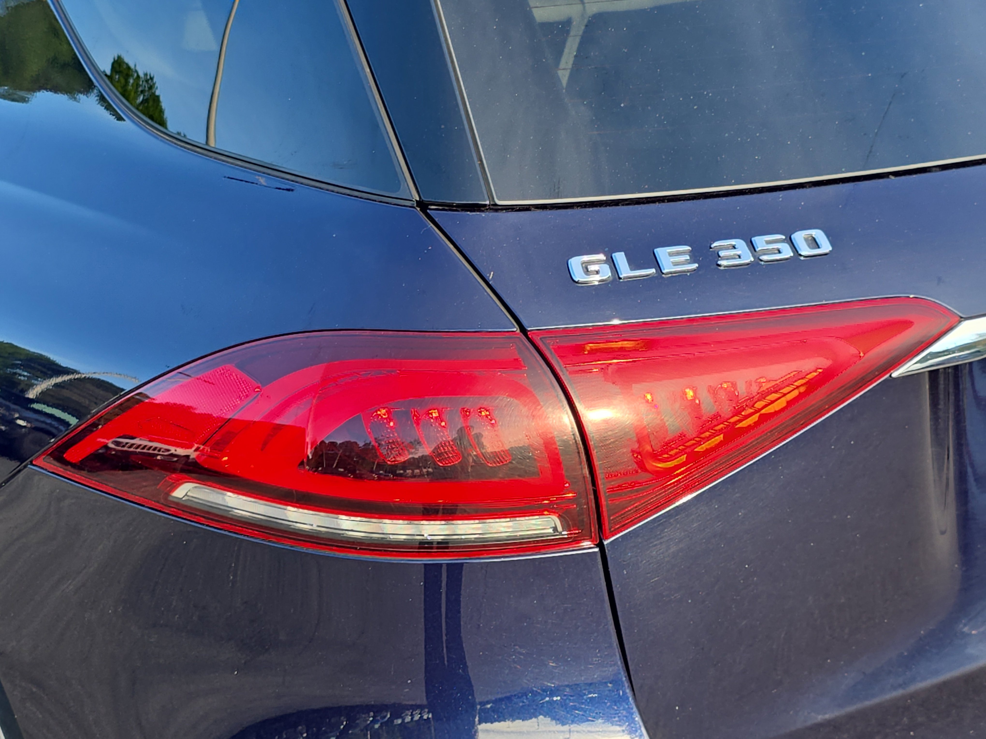 Used 2020 Mercedes-Benz GLE 350 4MATIC image 37