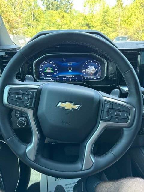 Used 2024 Chevrolet Silverado 1500 LTZ w/ Technology Package AWD/4WD image 19