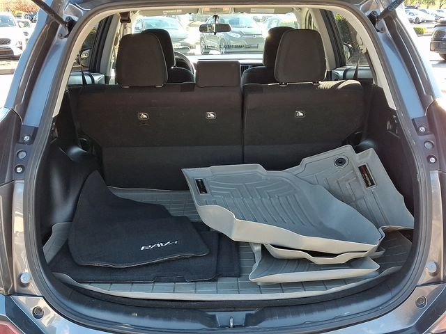 Used 2016 Toyota RAV4 LE image 33