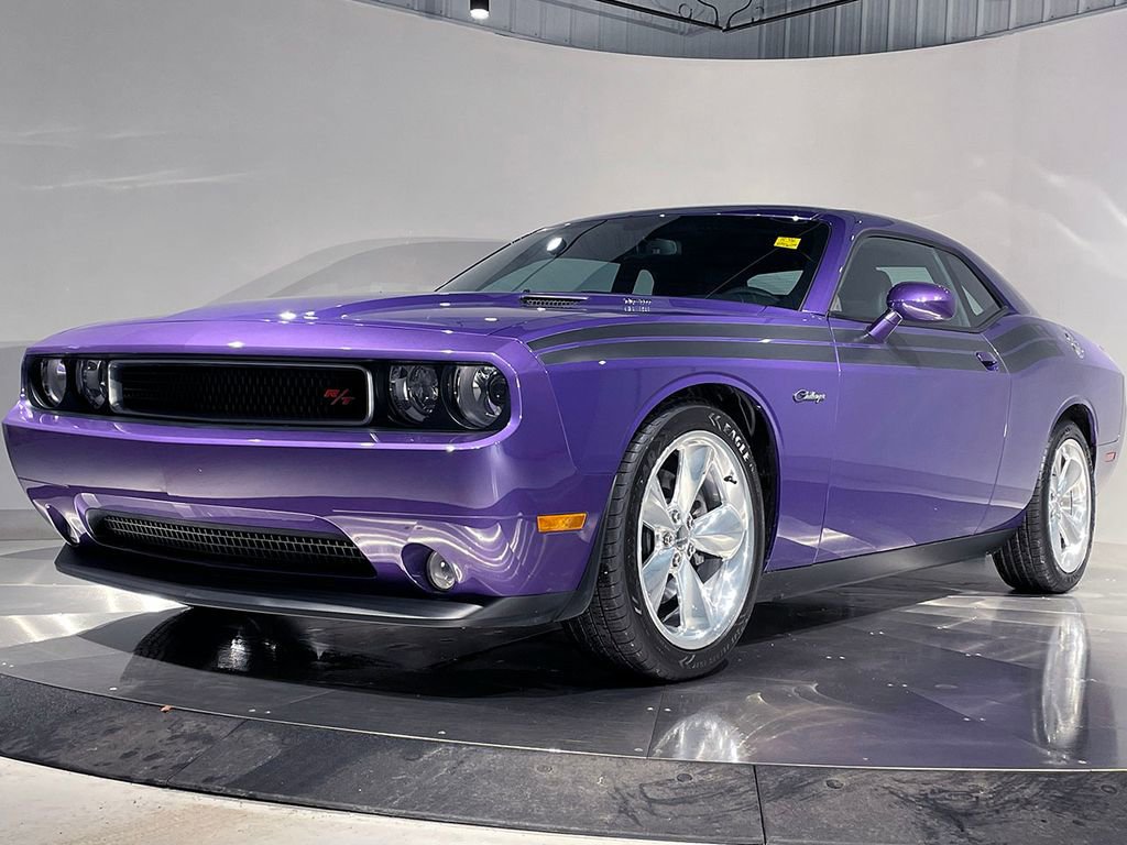 Used 2013 Dodge Challenger R/T image 24