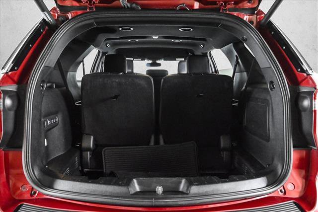 Used 2018 Ford Explorer Sport w/ Equipment Group 401A image 6
