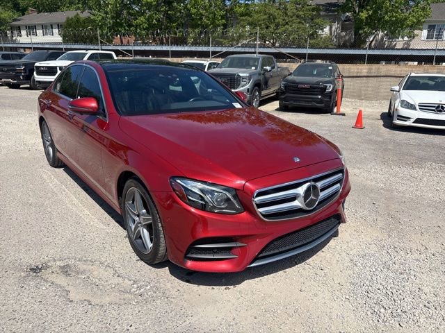 Used 2017 Mercedes-Benz E 300 4MATIC image 1