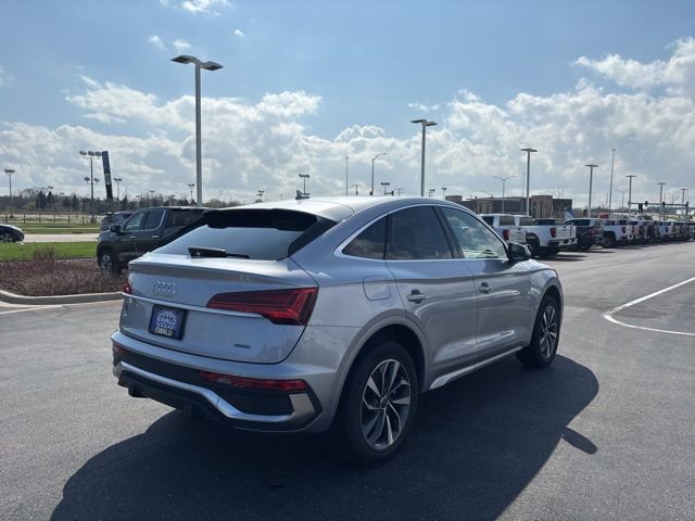 Used 2022 Audi Q5 2.0T Premium Plus w/ Premium Plus Package AWD/4WD image 6