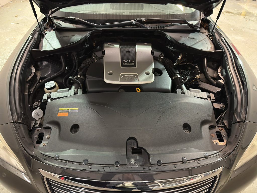 Used 2012 INFINITI M37 x w/ Premium Pkg image 32