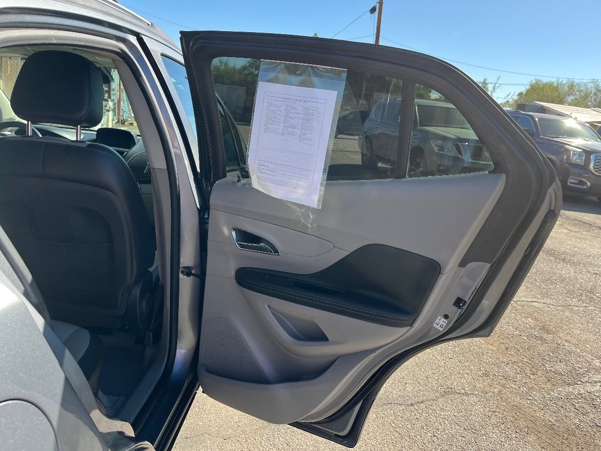 Used 2015 Buick Encore FWD image 33