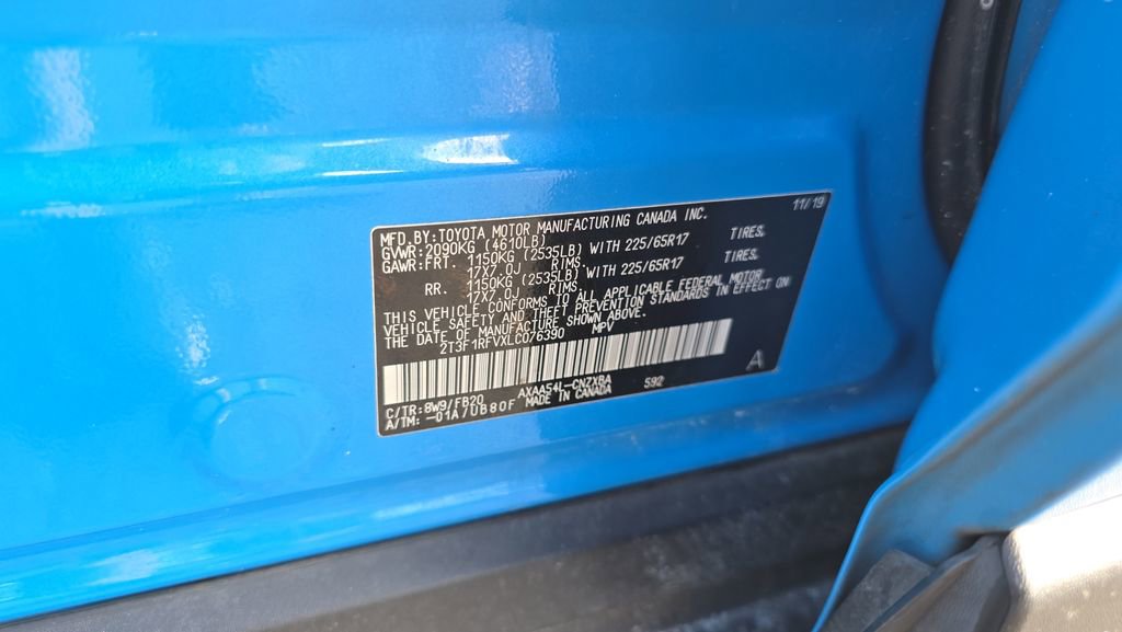 Used 2020 Toyota RAV4 LE image 37