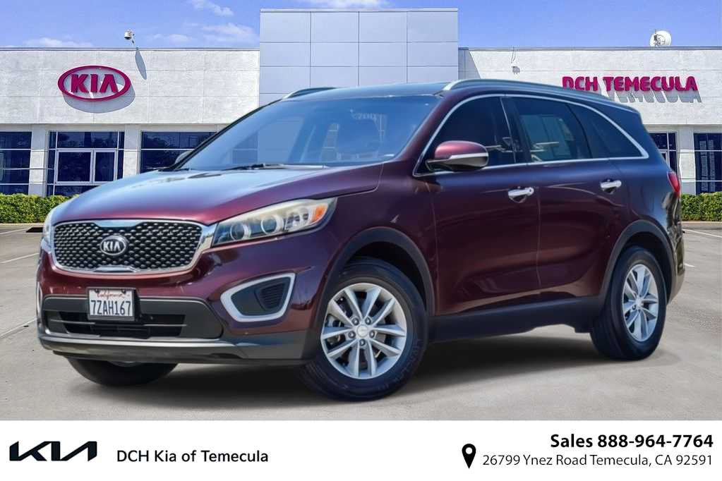 Used 2017 Kia Sorento FWD w/ LX Convenience Package image 1