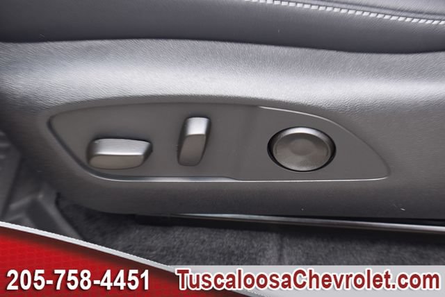 New 2026 Chevrolet Traverse LT w/ Midnight/Sport Edition FWD image 17