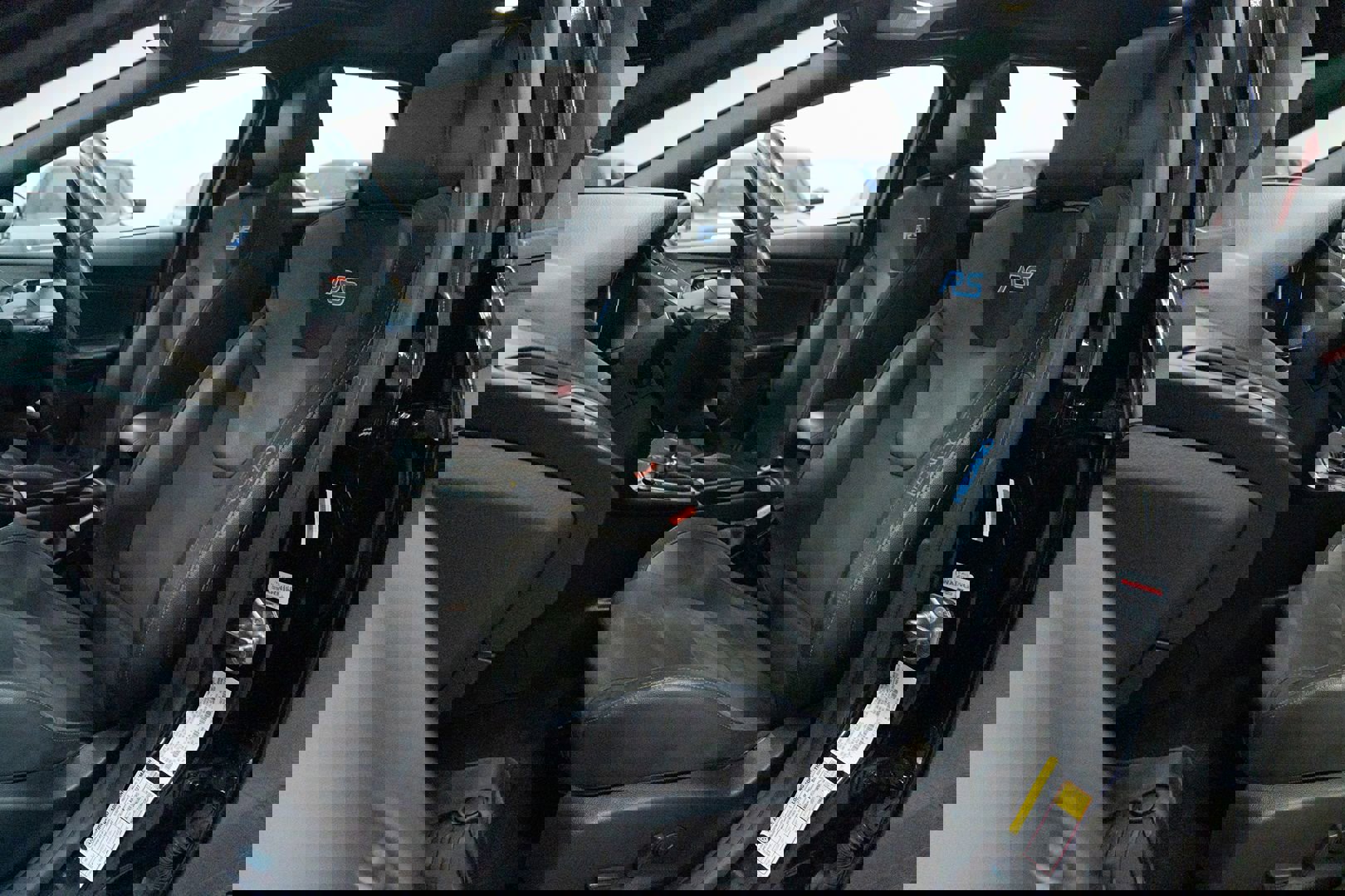 Used 2017 Ford Focus RS image 19