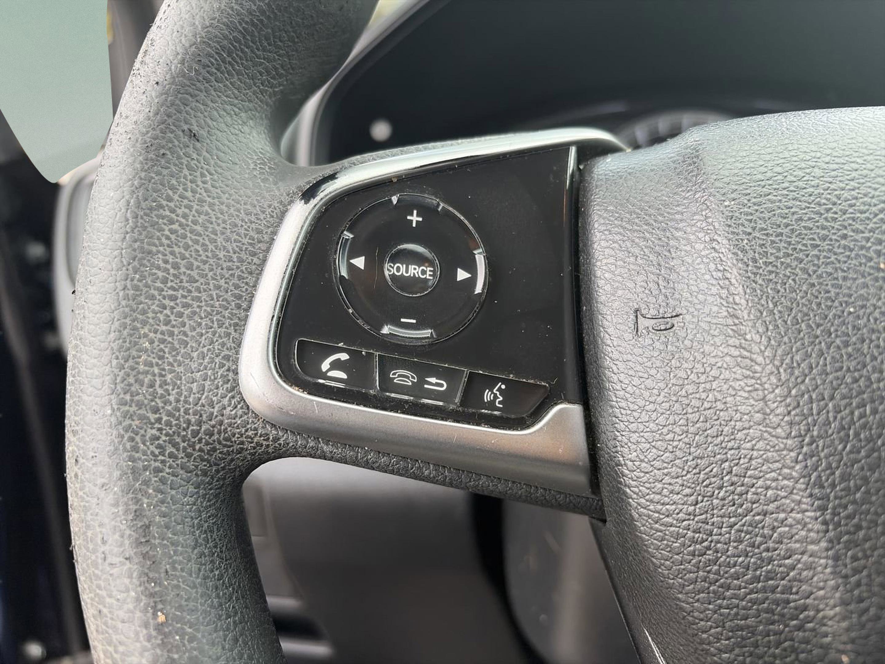 Used 2017 Honda CR-V LX image 13