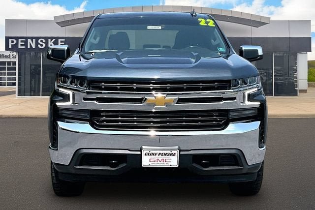 Used 2022 Chevrolet Silverado 1500 LT AWD/4WD image 3