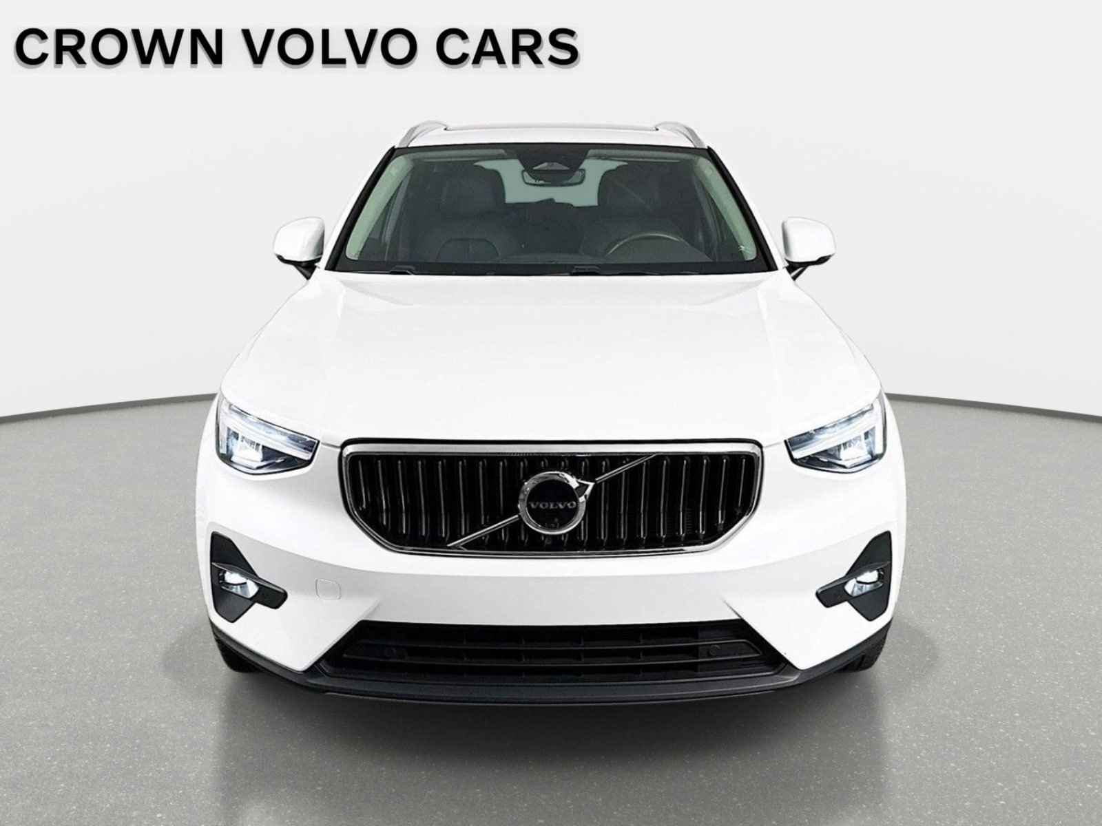 Used 2023 Volvo XC40 B5 Plus w/ Protection Package Premier AWD/4WD image 2