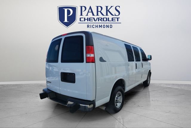 Certified 2024 Chevrolet Express 2500 Work Van w/ Driver Convenience Package image 8