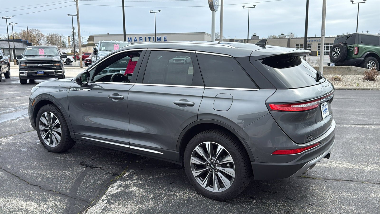 Used 2022 Lincoln Corsair Reserve w/ Equipment Group 201A AWD/4WD image 6