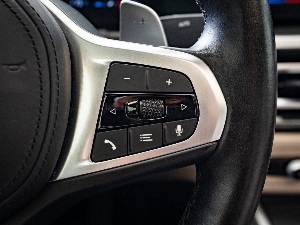 Used 2023 BMW 330i xDrive Sedan w/ M Sport Package image 23