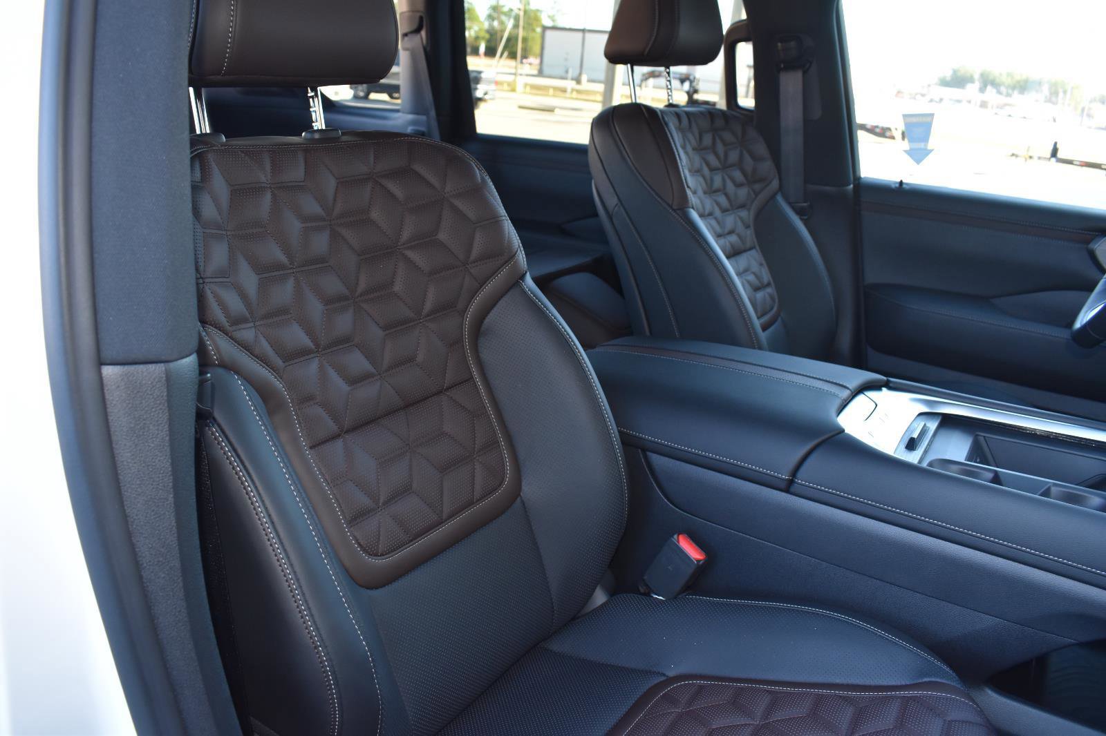 New 2026 Nissan Armada Platinum image 61