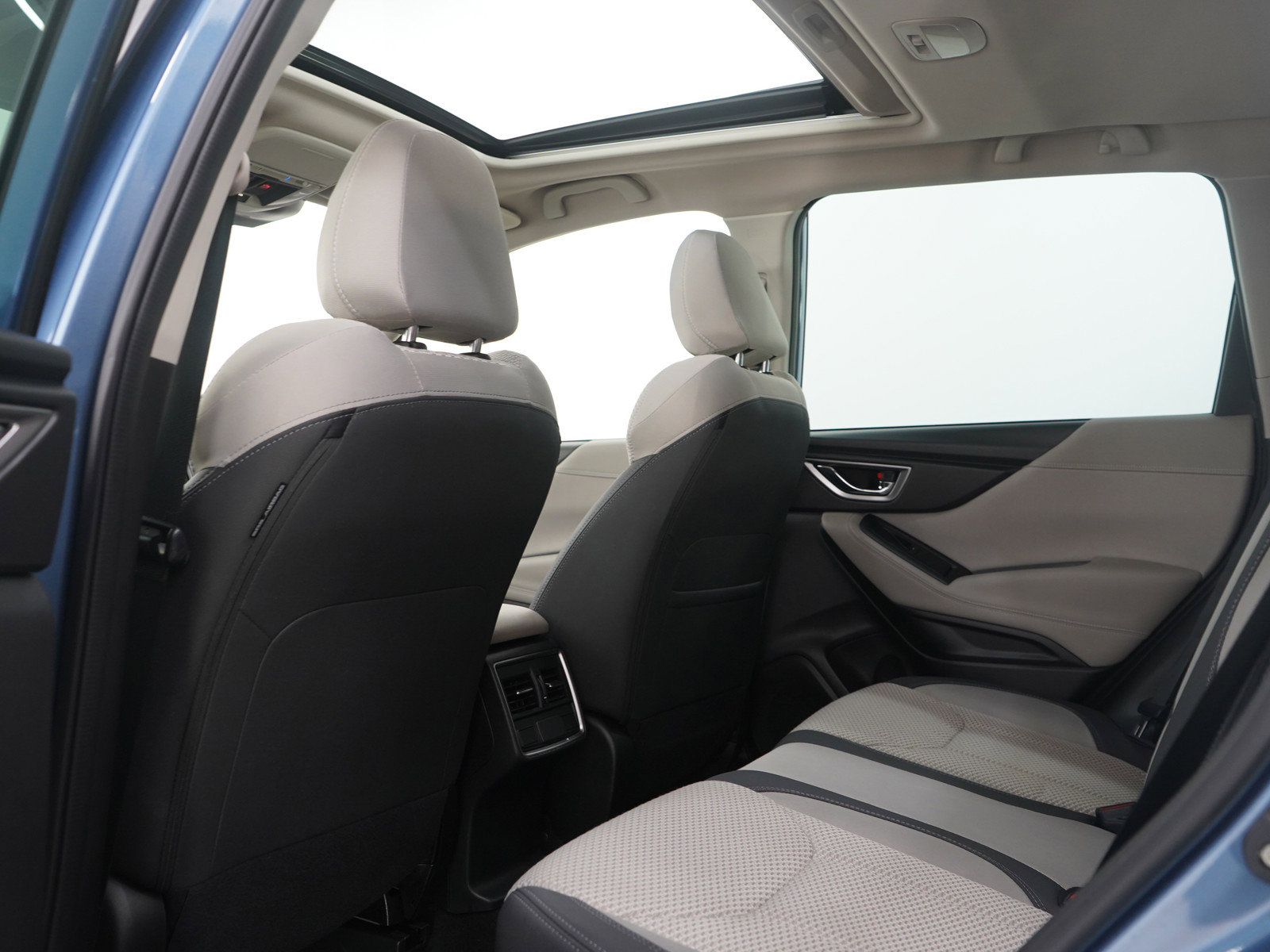 Used 2024 Subaru Forester Premium image 18