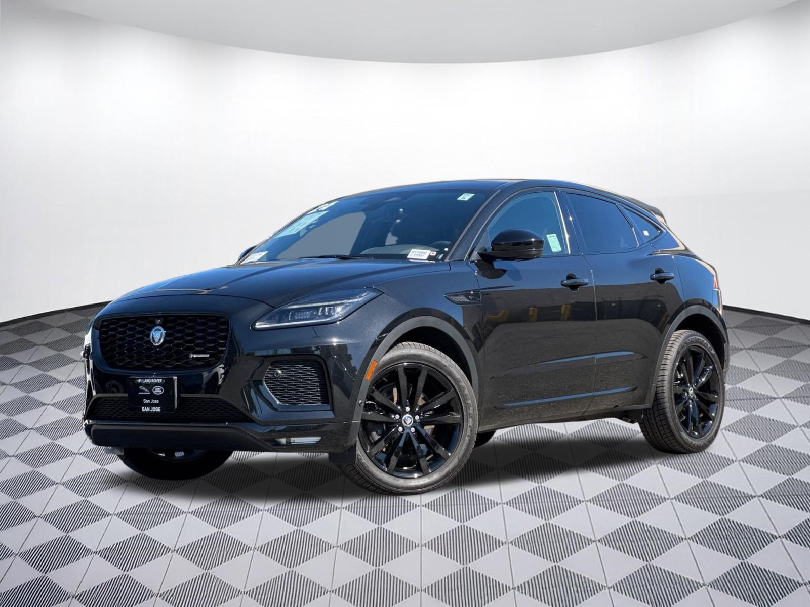 Used 2024 Jaguar E-PACE R-Dynamic SE AWD/4WD image 30