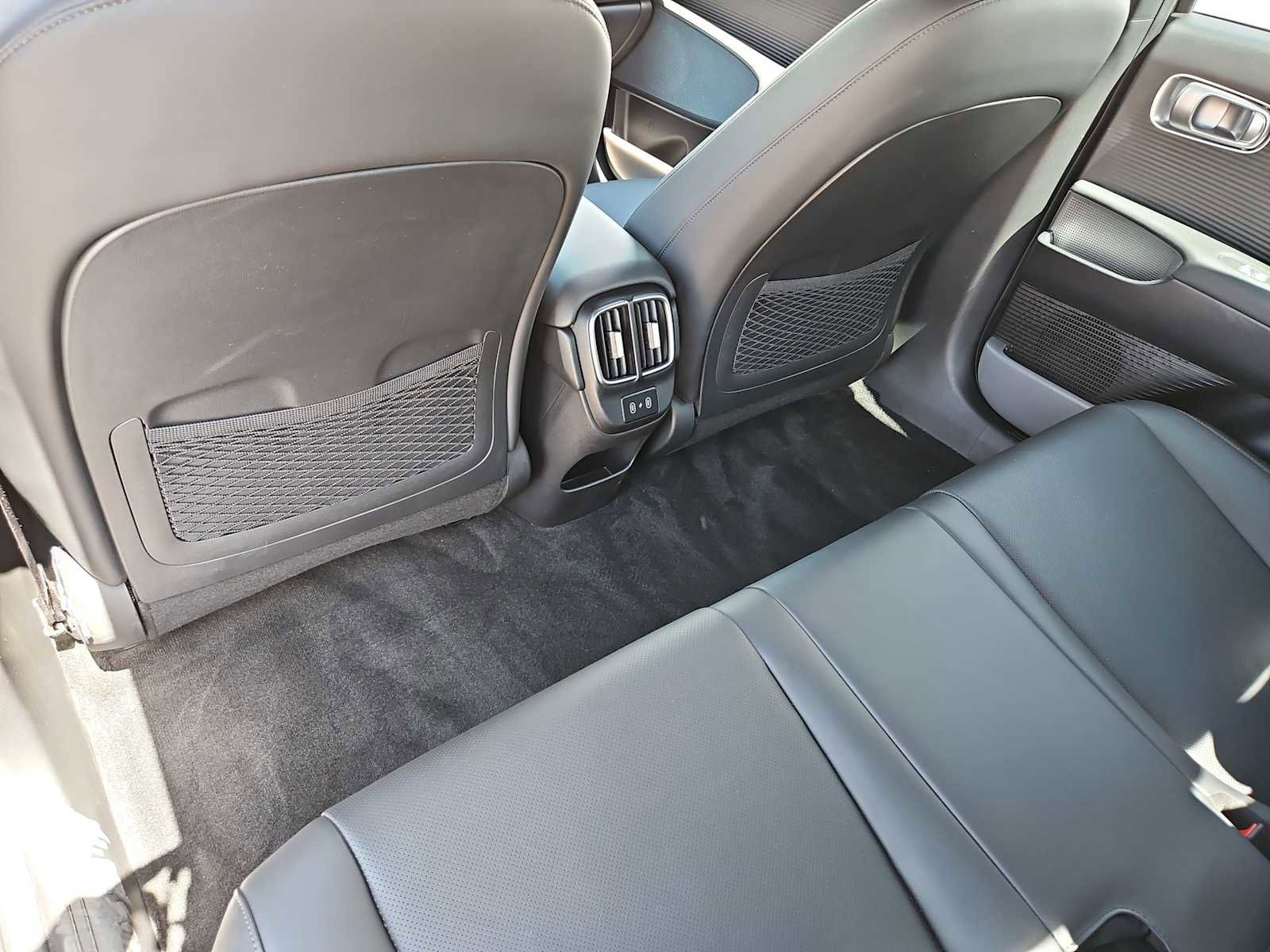 Used 2024 Hyundai Ioniq 6 Limited RWD image 17