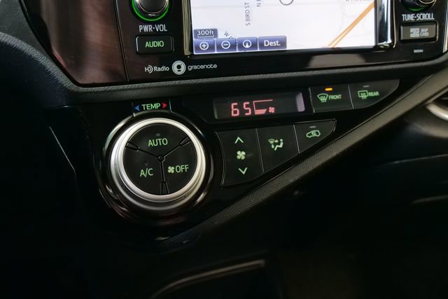 Used 2015 Toyota Prius C Four image 22