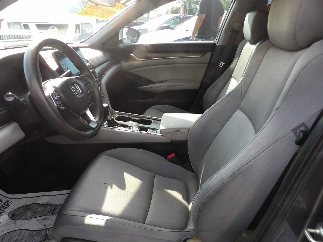 Used 2020 Honda Accord LX image 8