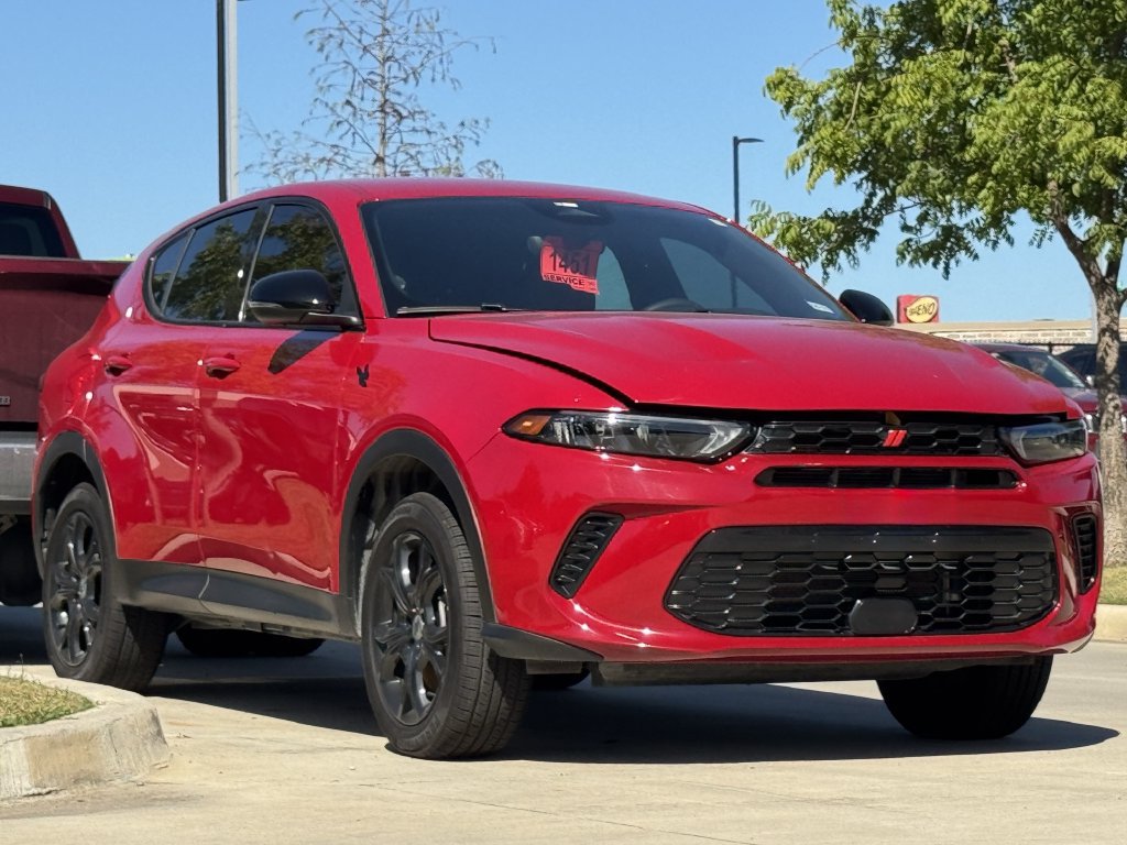 Used 2024 Dodge Hornet GT w/ GT Blacktop Package AWD/4WD image 9