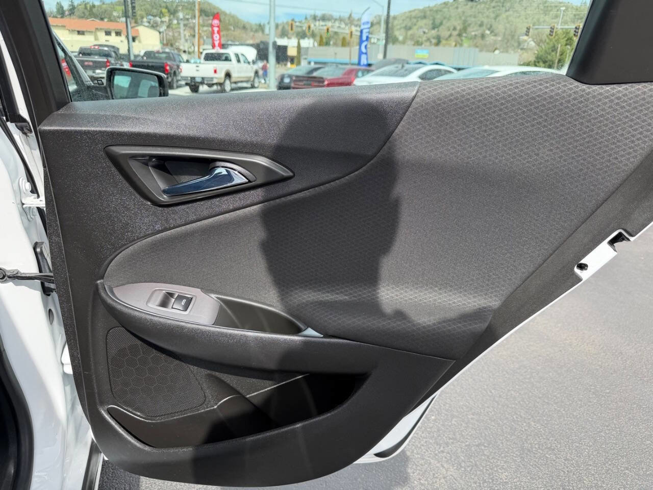 Used 2020 Chevrolet Malibu LT image 25