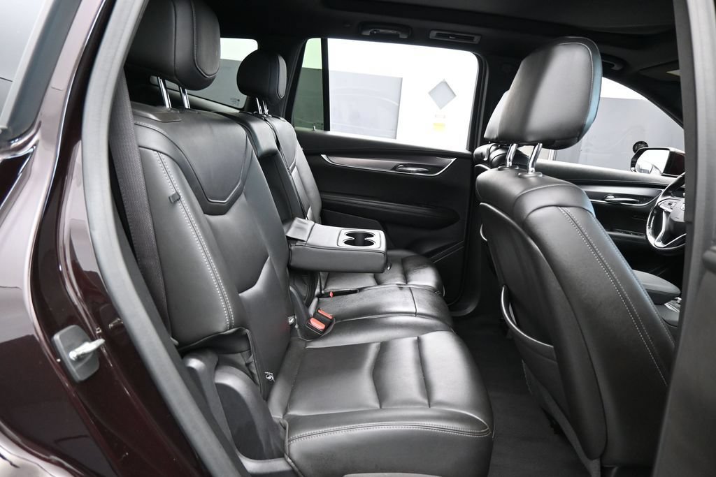 Used 2021 Cadillac XT6 Luxury FWD image 40