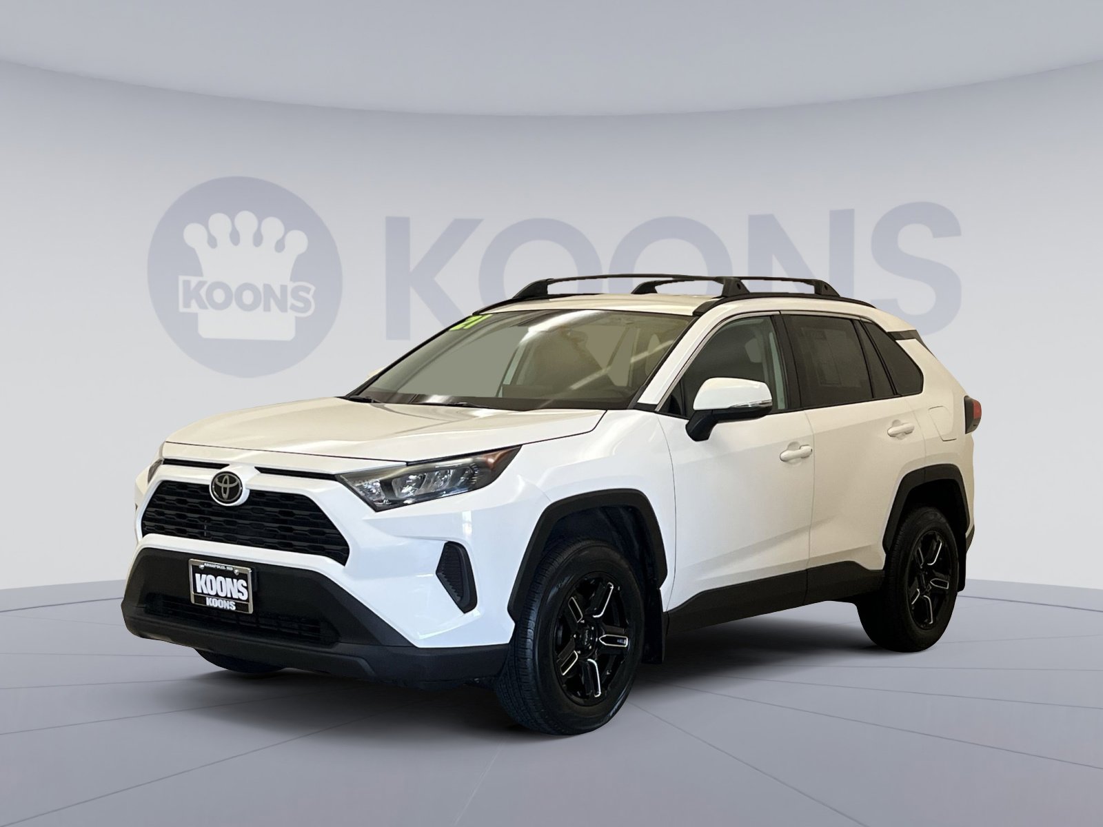 Used 2021 Toyota RAV4 LE w/ Carpet Mat Package (TMS)