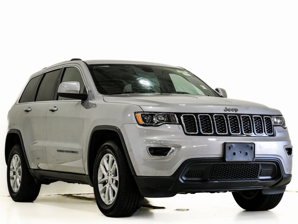 Used 2021 Jeep Grand Cherokee Laredo