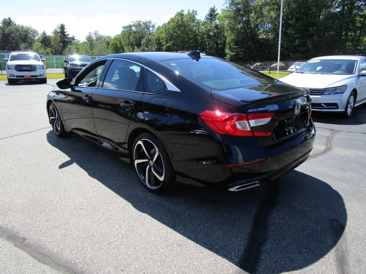 Used 2022 Honda Accord Sport image 4