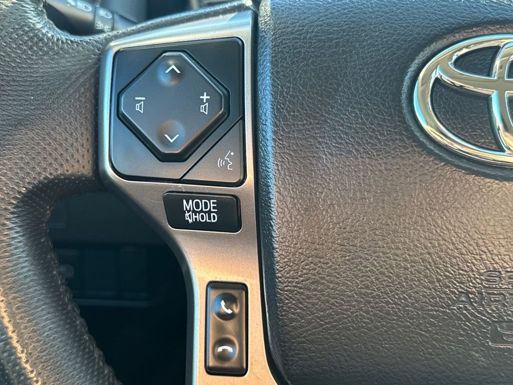 Used 2022 Toyota Tacoma SR5 image 18