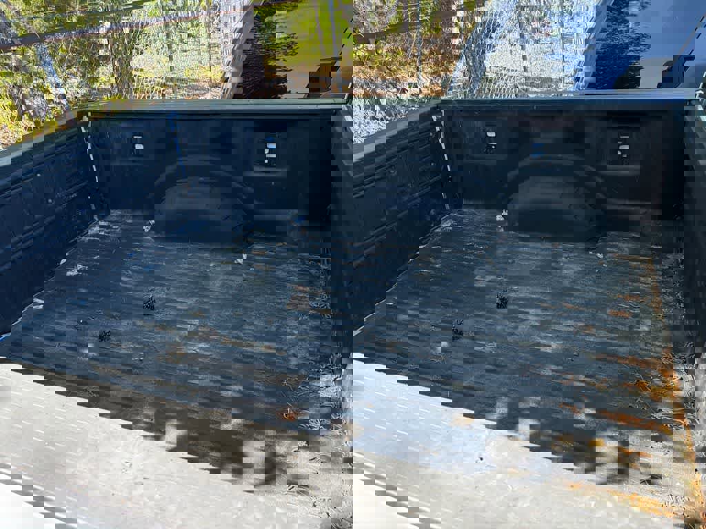 Used 2024 Ford F250 XL w/ XL Chrome Package image 5