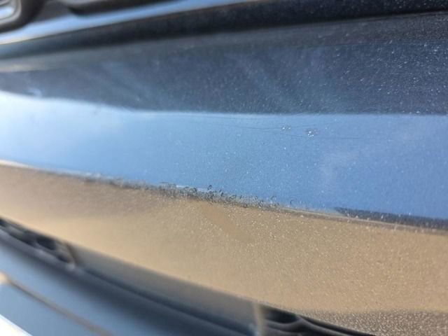 Used 2022 Jeep Grand Cherokee L Laredo image 4